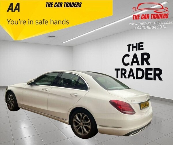 Used Mercedes-Benz C Class 2015 for sale - 76305010: Photo 5