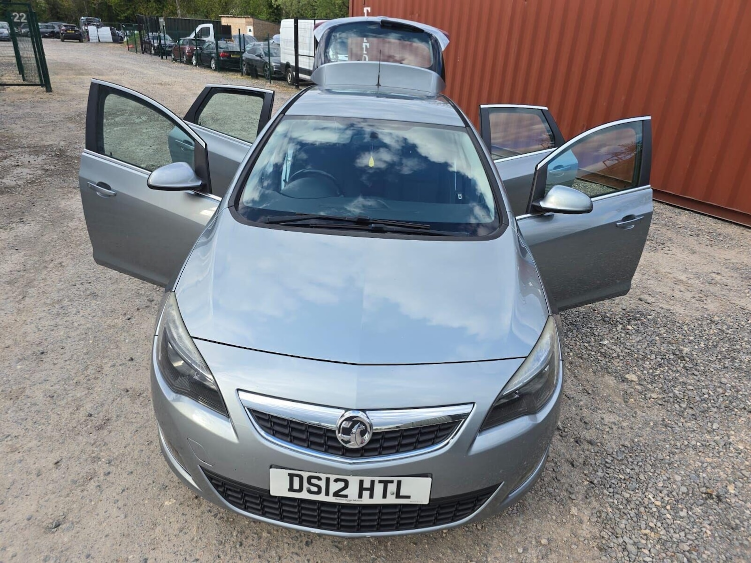 Used Vauxhall Astra 2012 for sale - 77137086: Photo 31