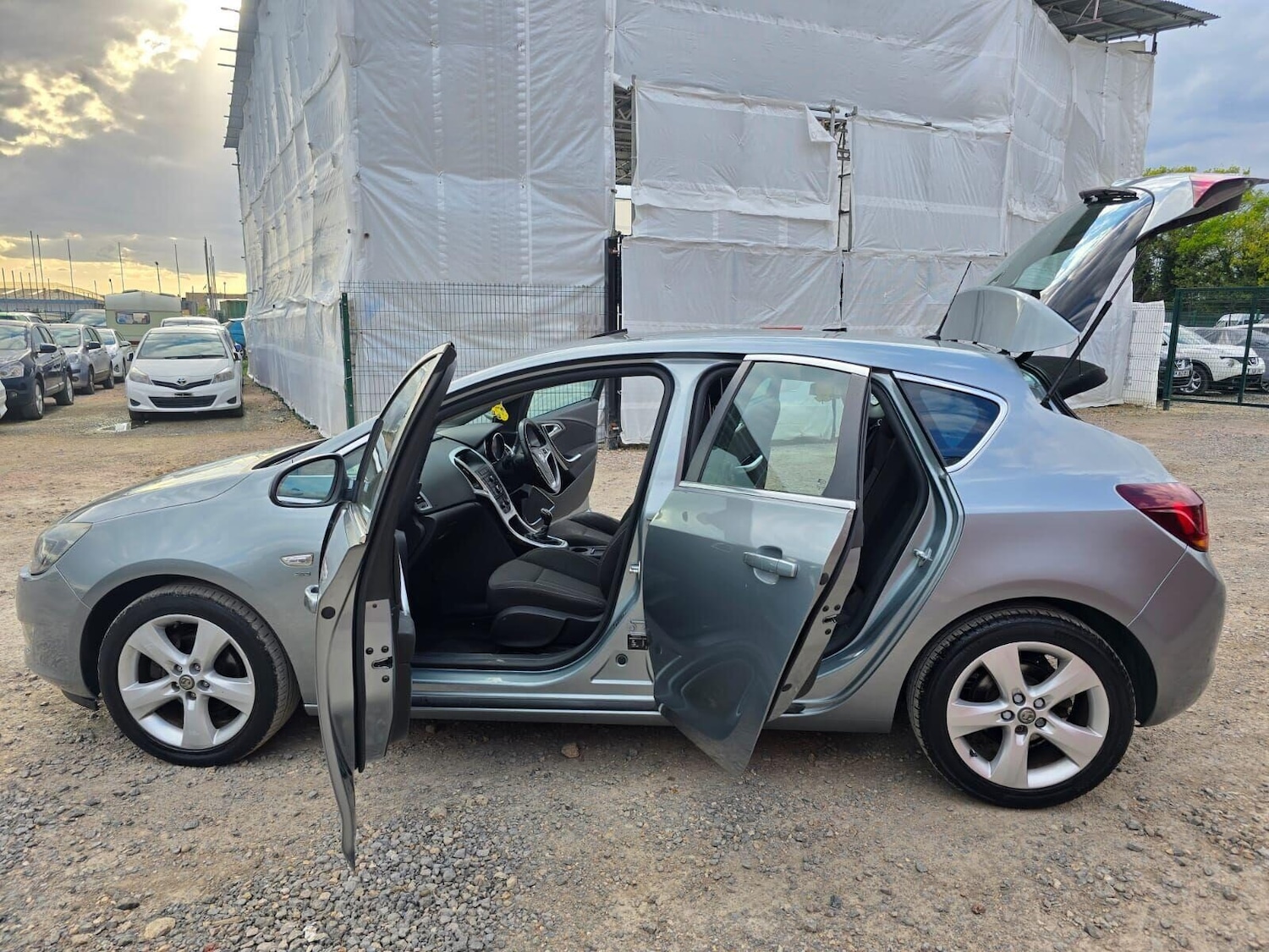 Used Vauxhall Astra 2012 for sale - 77137086: Photo 38