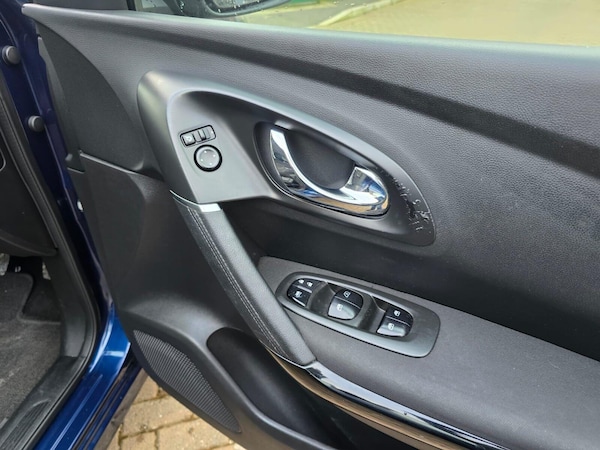 Used Renault Kadjar 2017 for sale - 75426469: Photo 38