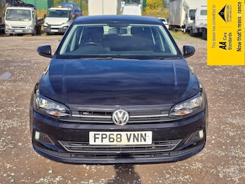 Used Volkswagen Polo 2018 for sale - 76577142: Photo