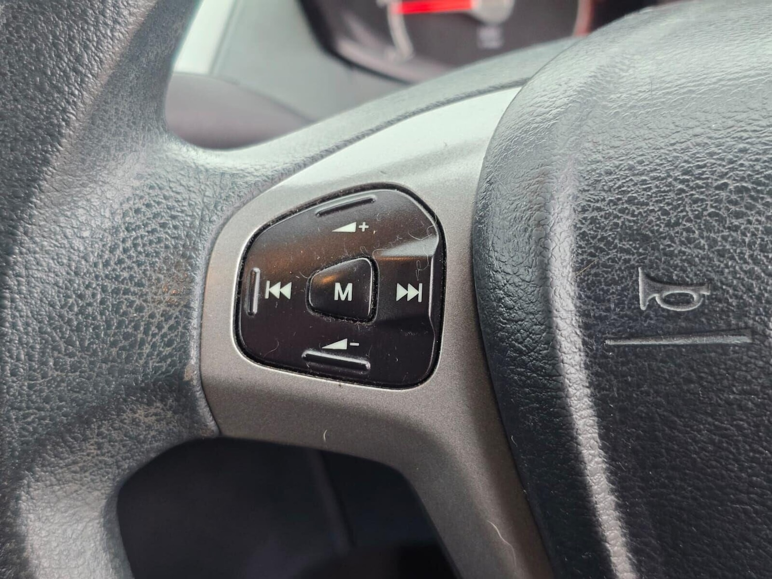 Used Ford Fiesta 2011 for sale - 77199317: Photo 27