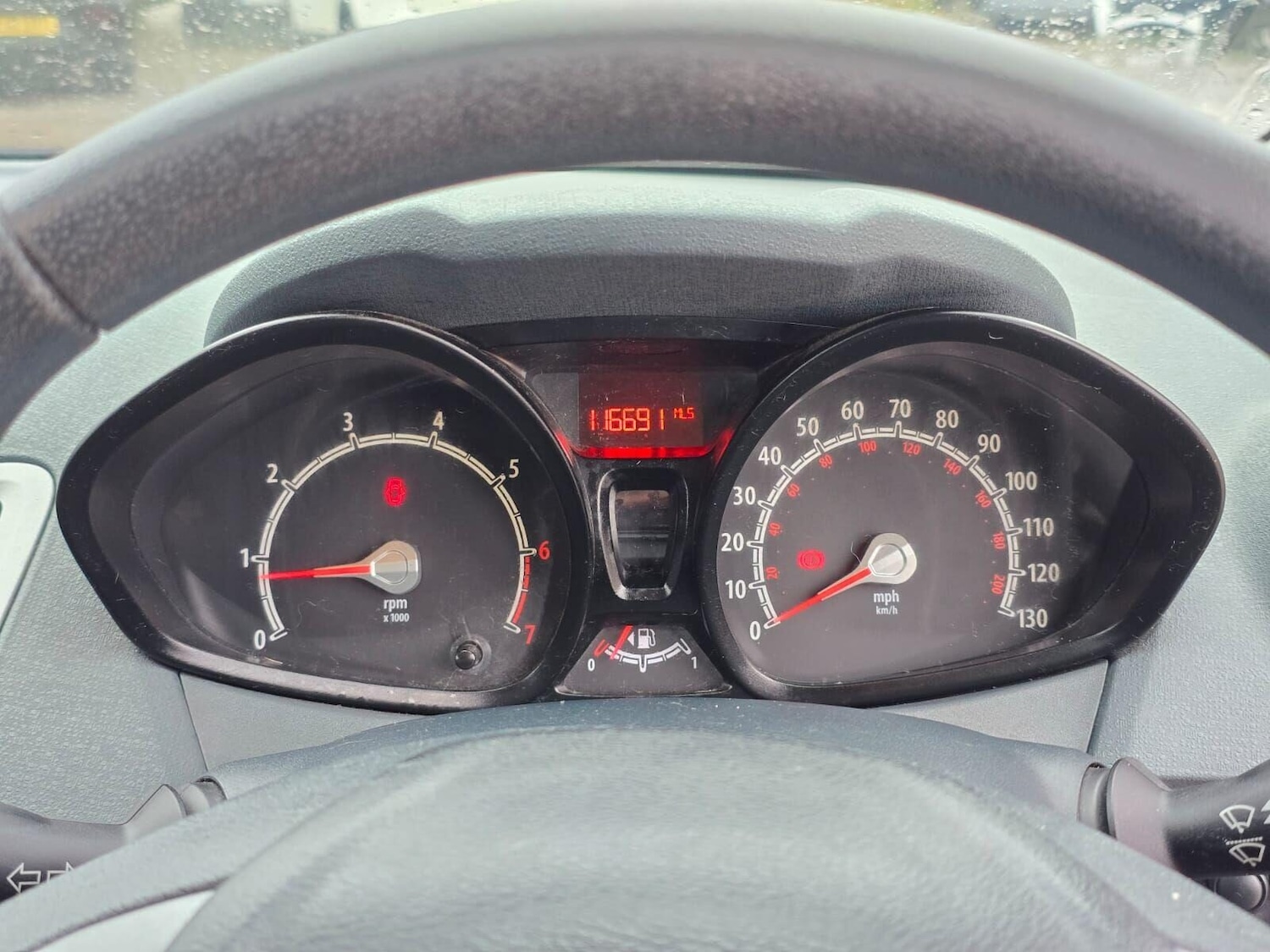 Used Ford Fiesta 2011 for sale - 77199317: Photo 31