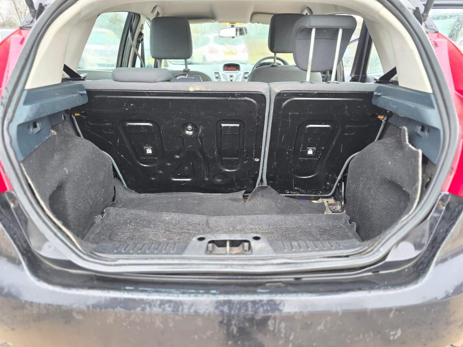 Used Ford Fiesta 2011 for sale - 77199317: Photo 33