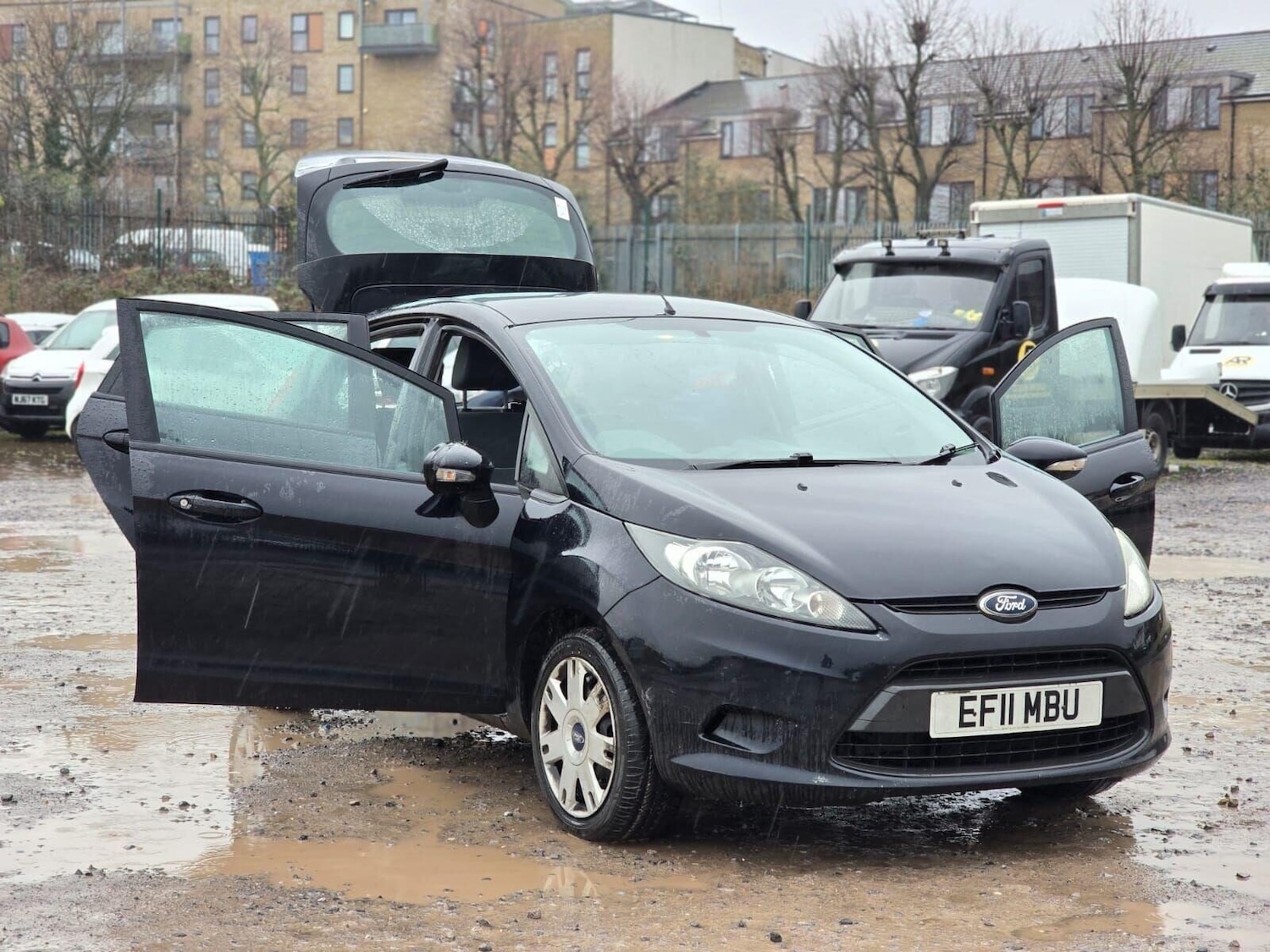 Used Ford Fiesta 2011 for sale - 77199317: Photo 6