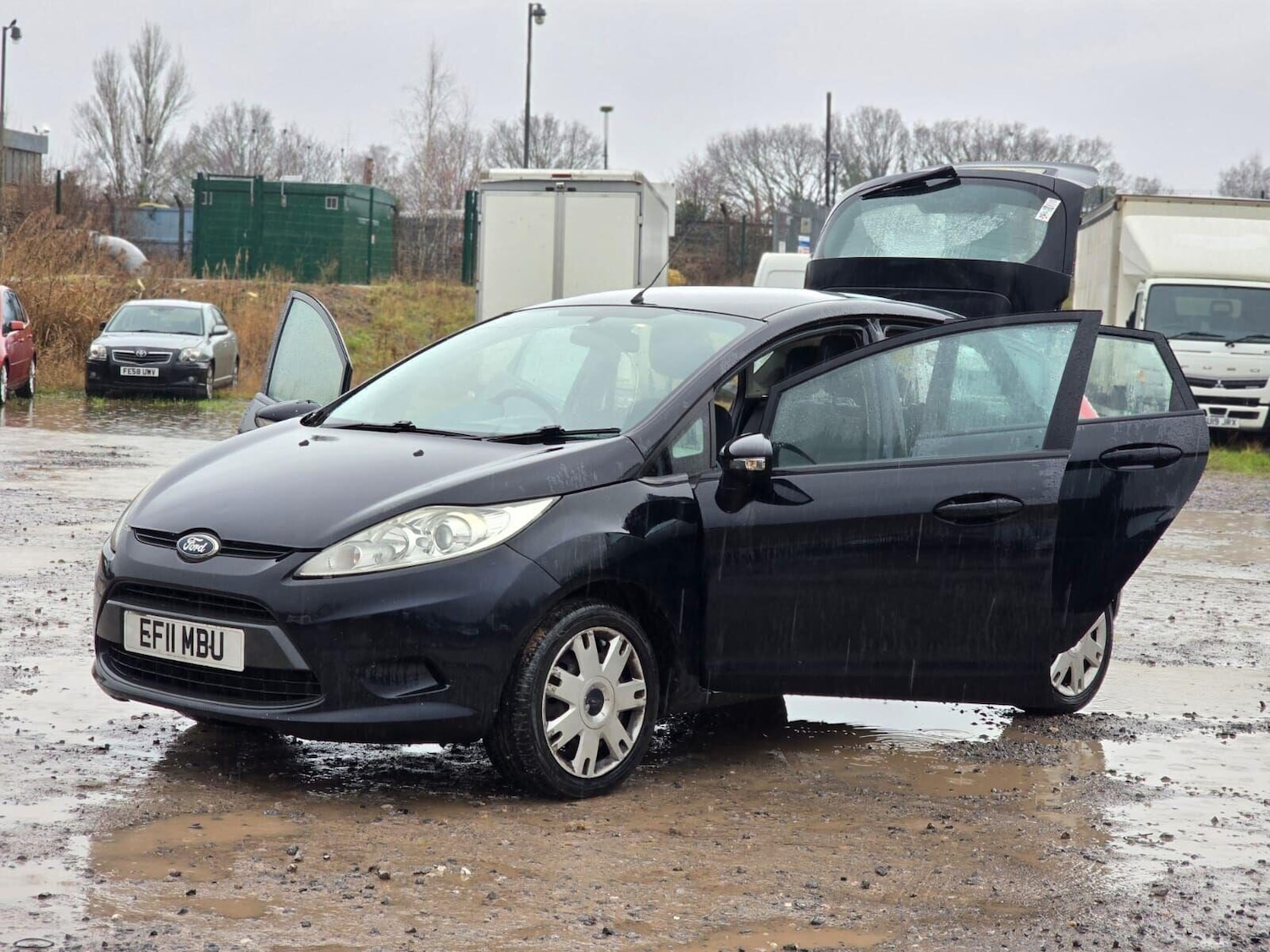 Used Ford Fiesta 2011 for sale - 77199317: Photo 8
