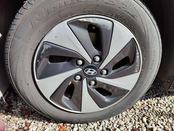 Used Hyundai IONIQ 2018 for sale - 76245872: Photo 8
