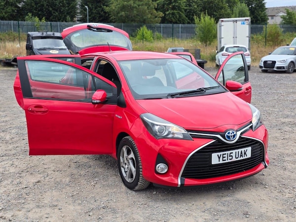 Used Toyota Yaris 2015 for sale - 75136680: Photo 5