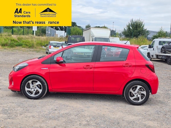 Used Toyota Yaris 2015 for sale - 75136680: Photo 8