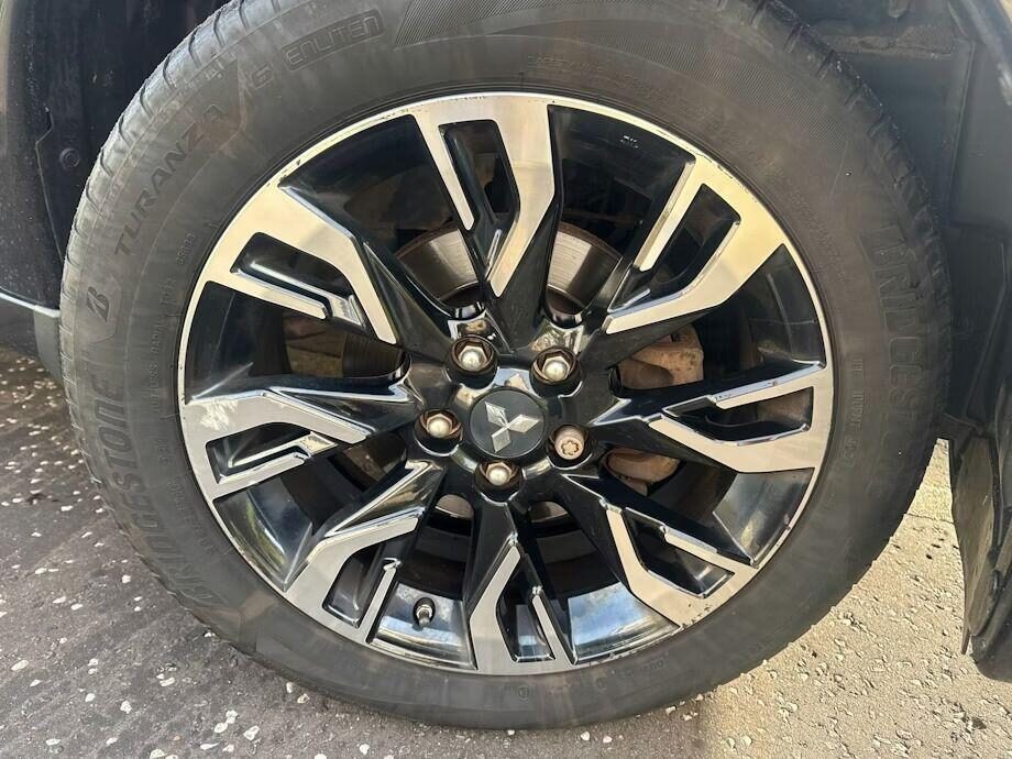 Used Mitsubishi Outlander 2016 for sale - 76665004: Photo 8