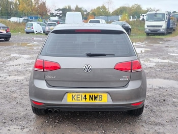Used Volkswagen Golf 2014 for sale - 76809247: Photo