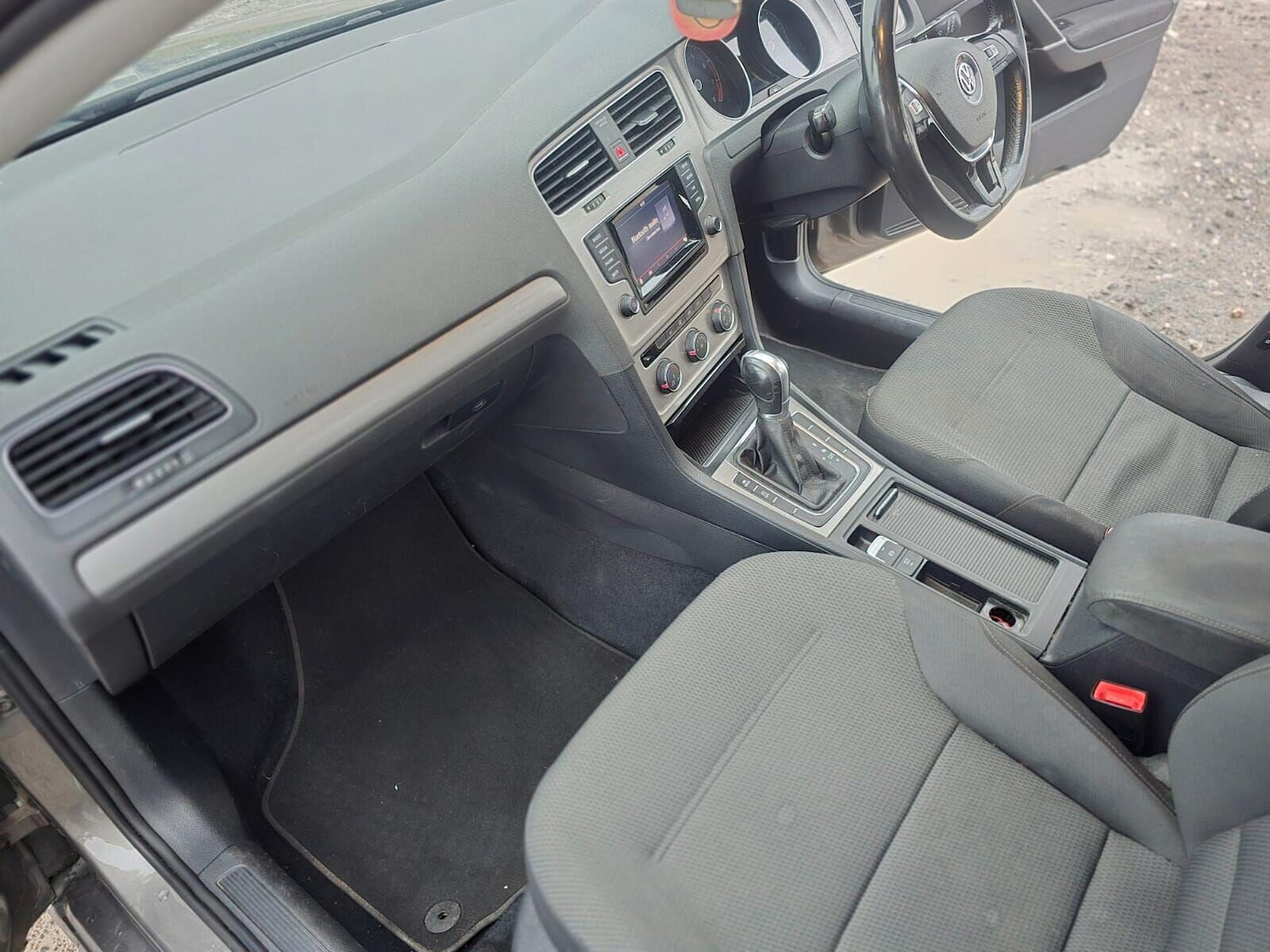 Used Volkswagen Golf 2014 for sale - 76809247: Photo 52