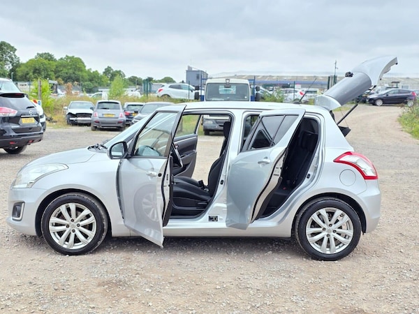 Used Suzuki Swift 2015 for sale - 75481677: Photo 10