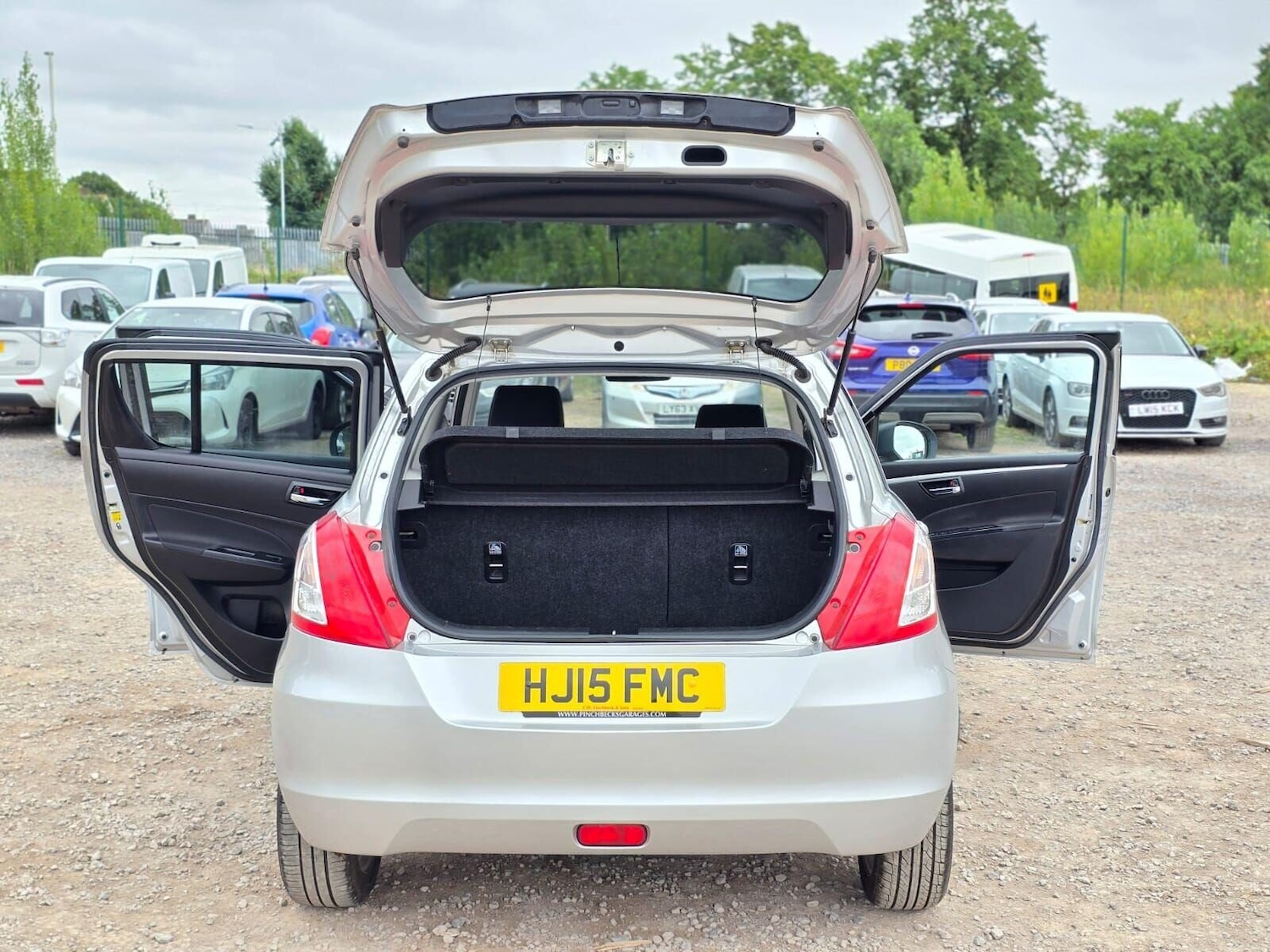 Vehicle 29