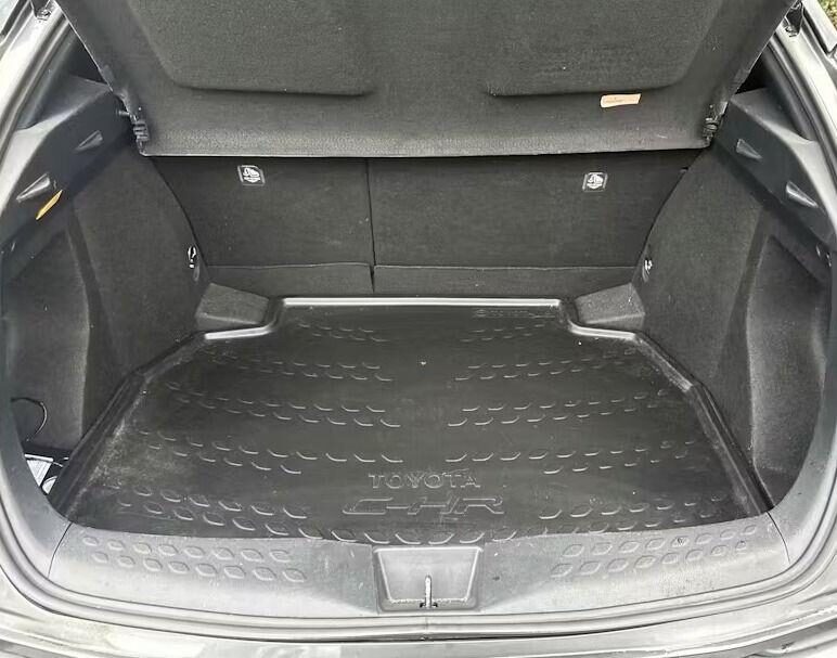 Used Toyota C-HR 2017 for sale - 77533829: Photo 10