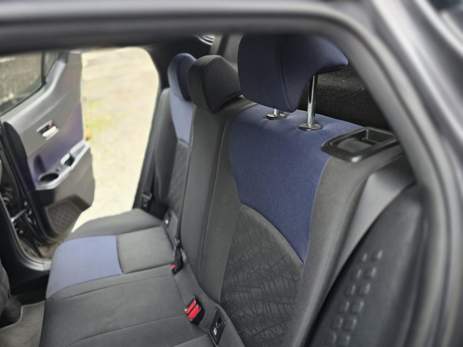 Used Toyota C-HR 2017 for sale - 77533829: Photo 21