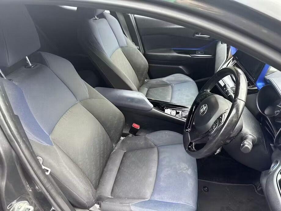 Used Toyota C-HR 2017 for sale - 77533829: Photo 5