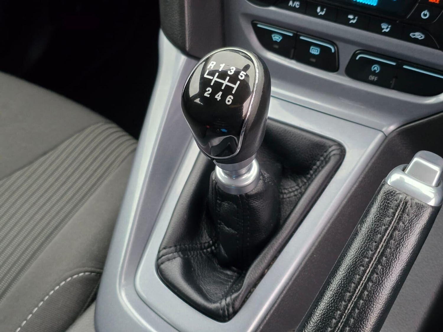 Used Ford Focus 2012 for sale - 77044763: Photo 19