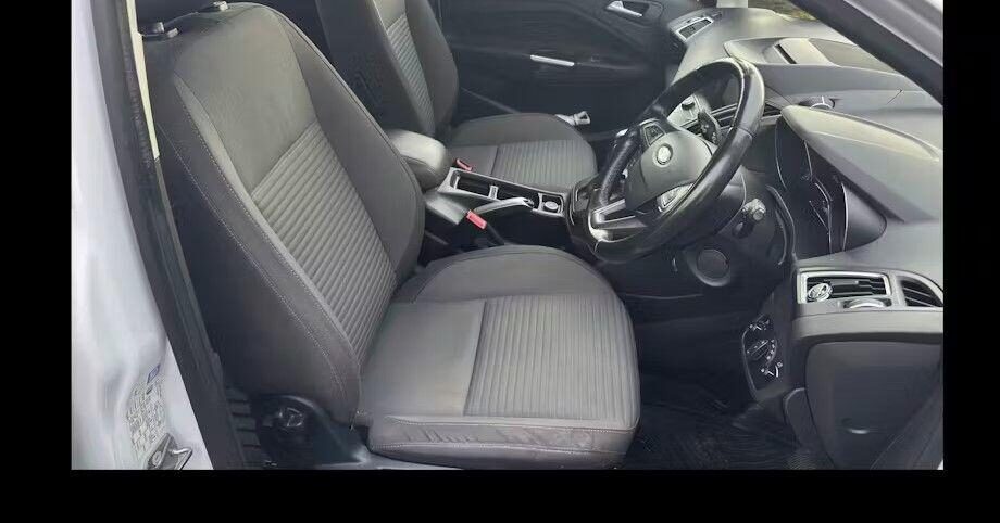 Used Ford Grand C-Max 2015 for sale - 76883900: Photo 6