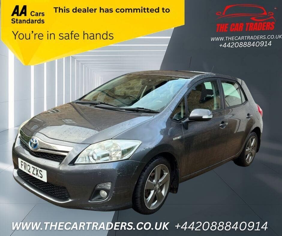 Used Toyota Auris 2012 for sale - 76664992: Photo 2