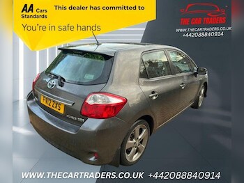 Used Toyota Auris 2012 for sale - 76664992: Photo