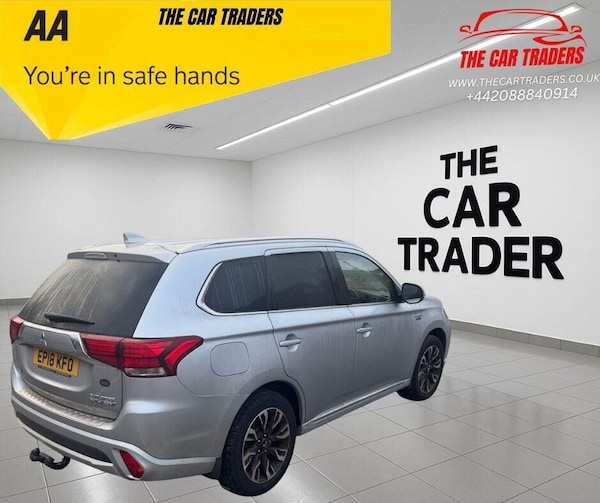 Used Mitsubishi Outlander 2018 for sale - 76304990: Photo 5