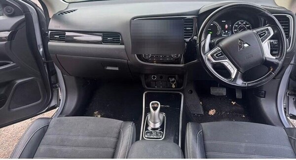 Used Mitsubishi Outlander 2018 for sale - 76304990: Photo 6