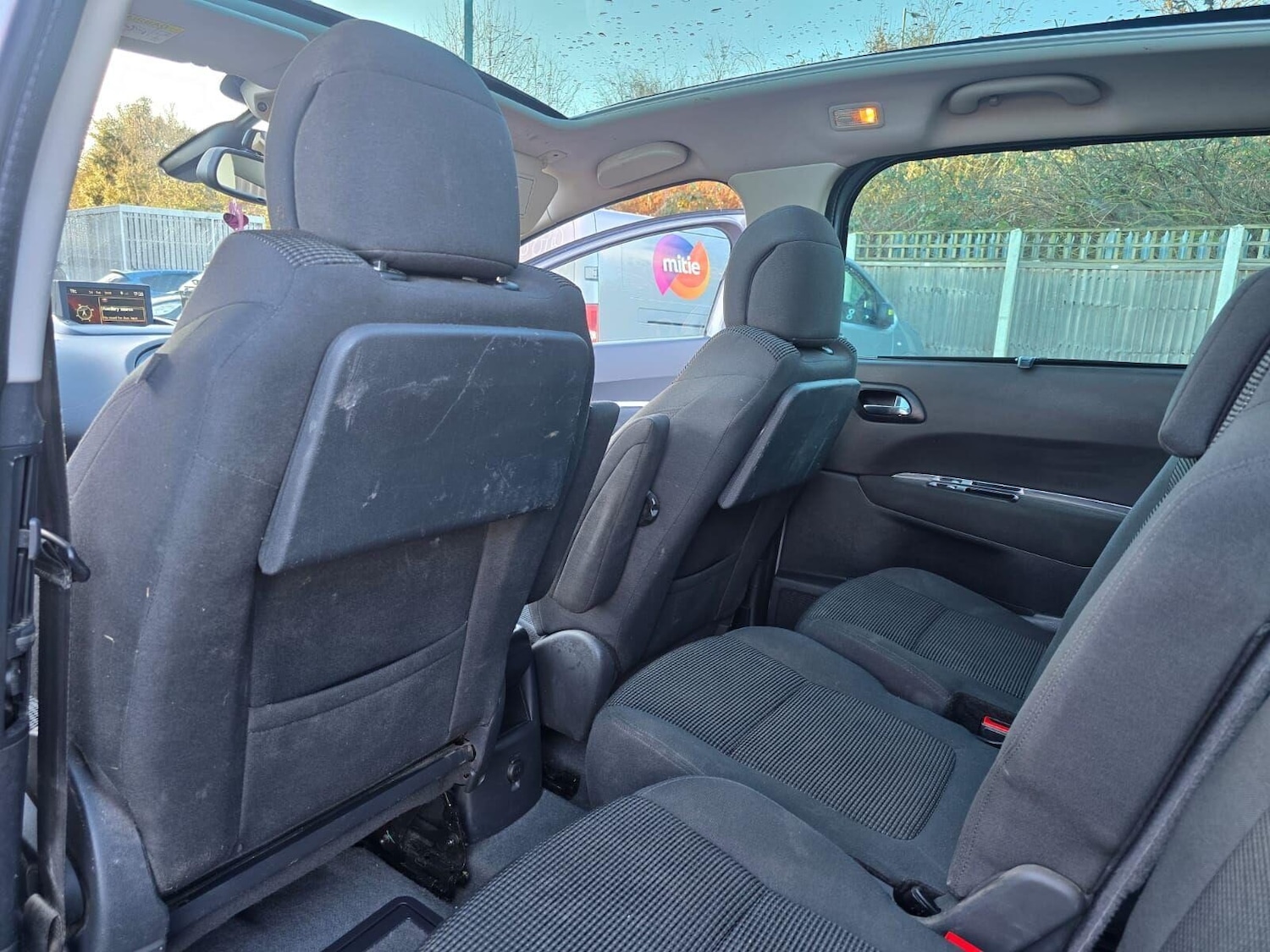Vehicle 27