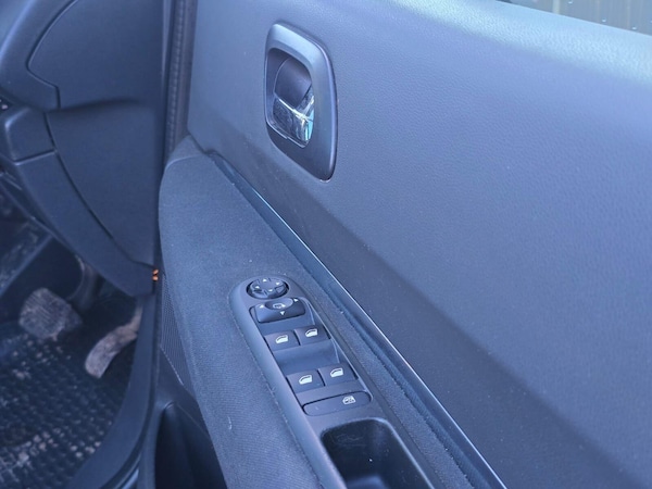 Used Peugeot 5008 2015 for sale - 75426182: Photo 34