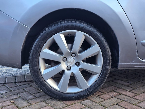Used Peugeot 5008 2015 for sale - 75426182: Photo 35