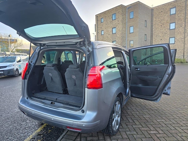 Used Peugeot 5008 2015 for sale - 75426182: Photo 63