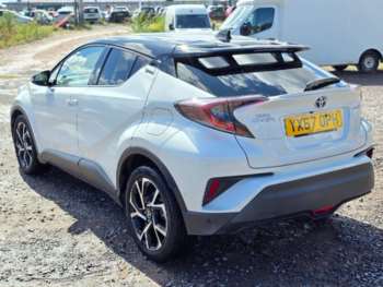 Used Toyota C-HR 2017 for sale - 75160051: Photo