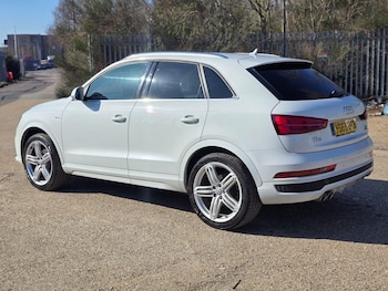 Used Audi Q3 2015 for sale - 75425648: Photo