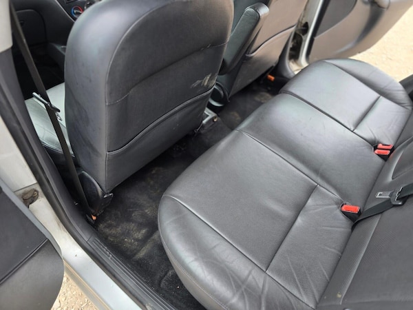 Used Ford Focus 2003 for sale - 76287058: Photo 20