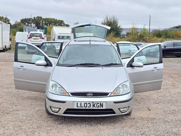 Used Ford Focus 2003 for sale - 76287058: Photo 7