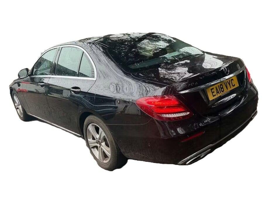 Used Mercedes-Benz E Class 2018 for sale - 77649955: Photo 3