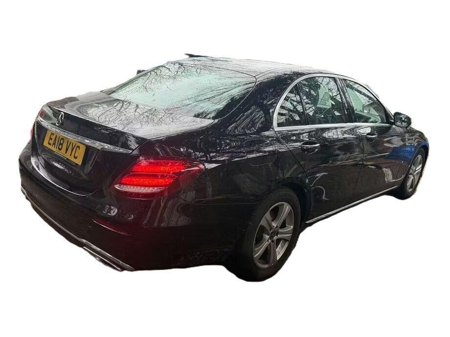 Used Mercedes-Benz E Class 2018 for sale - 77649955: Photo 4