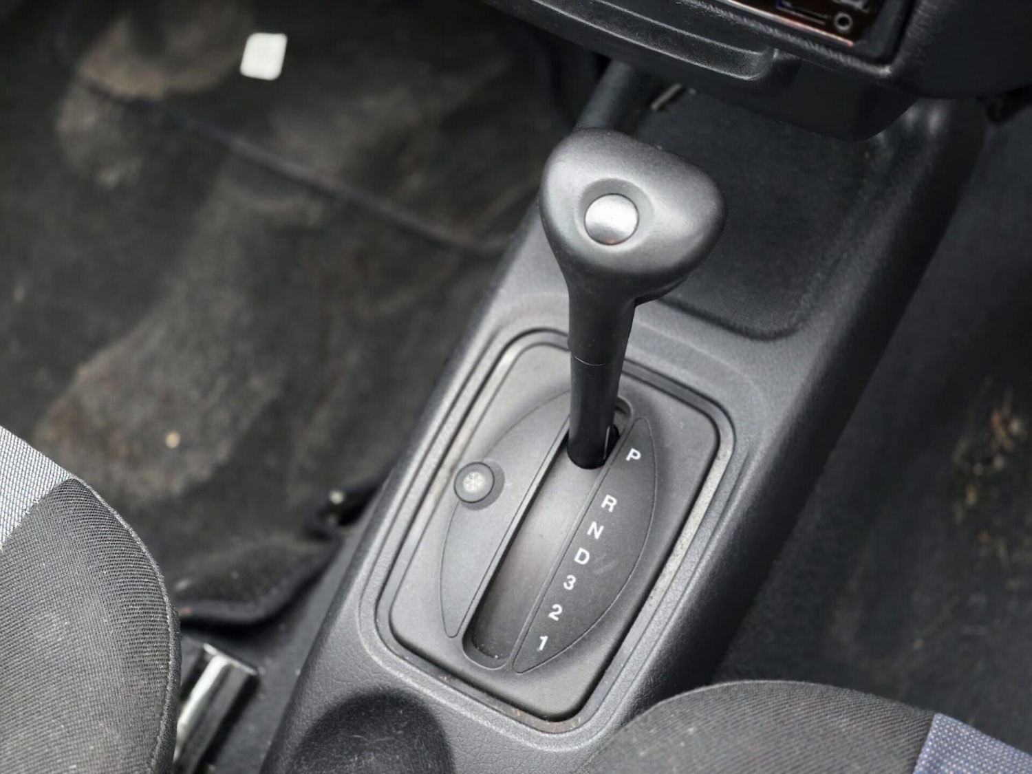 Used Vauxhall Corsa 1999 for sale - 77818147: Photo 10