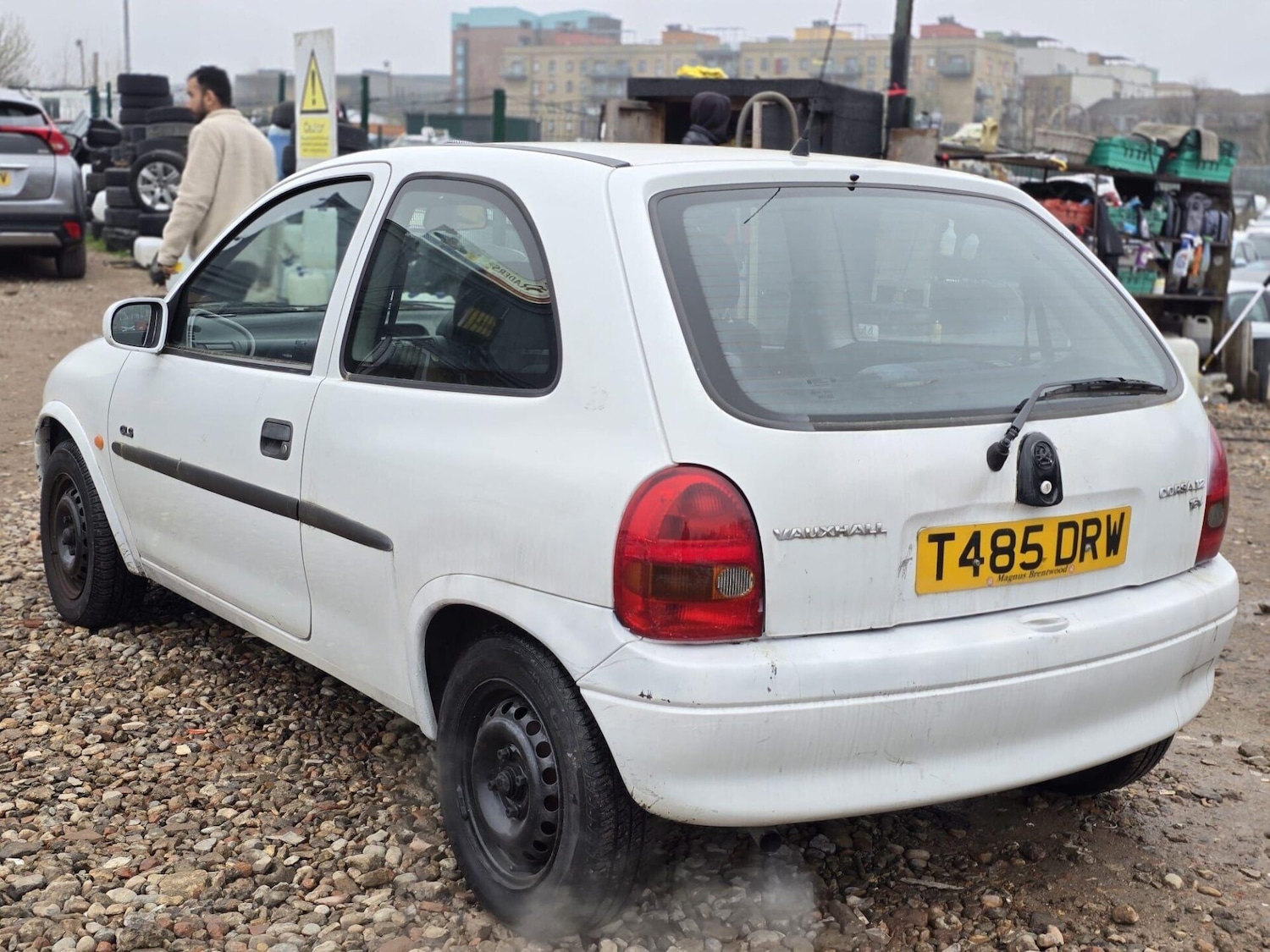 Used Vauxhall Corsa 1999 for sale - 77818147: Photo 4