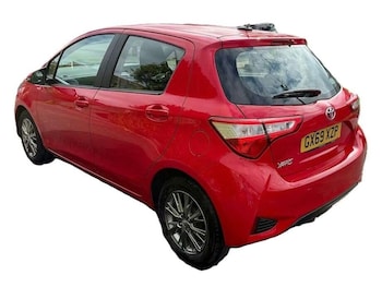 Used Toyota Yaris 2020 for sale - 78580769: Photo