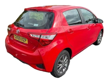 Used Toyota Yaris 2020 for sale - 78580769: Photo