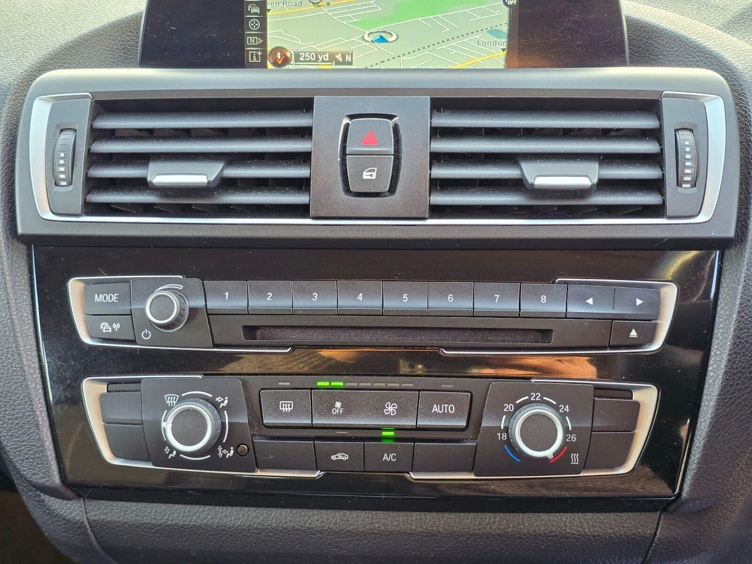 Used BMW 1 Series 2016 for sale - 76710651: Photo 32