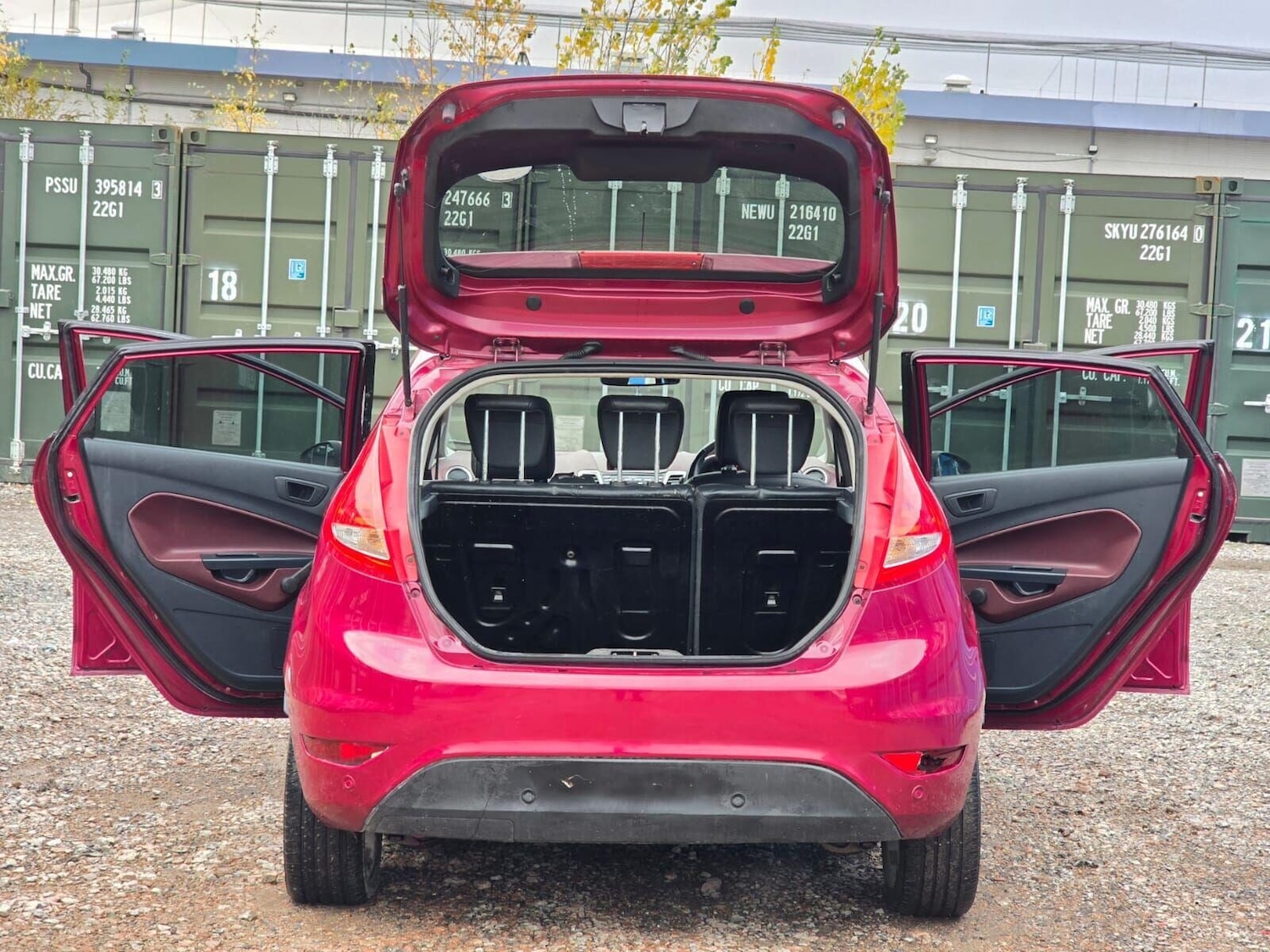 Used Ford Fiesta 2010 for sale - 77055992: Photo 30