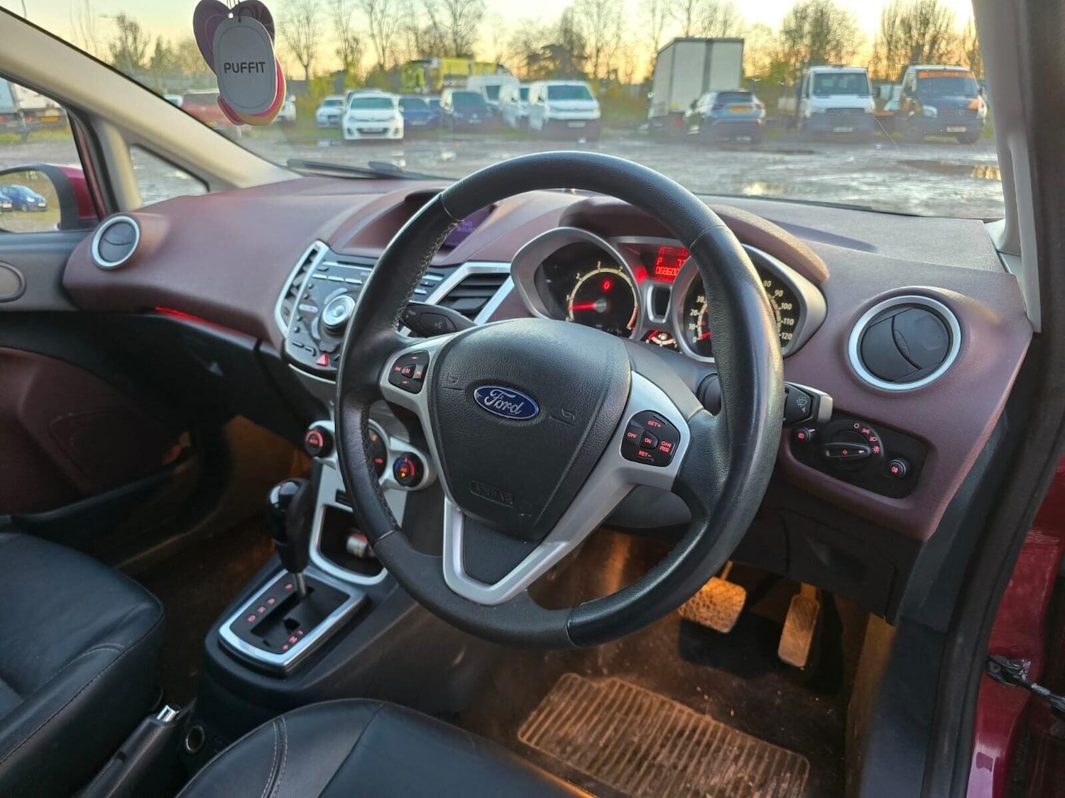 Used Ford Fiesta 2010 for sale - 77055992: Photo 54