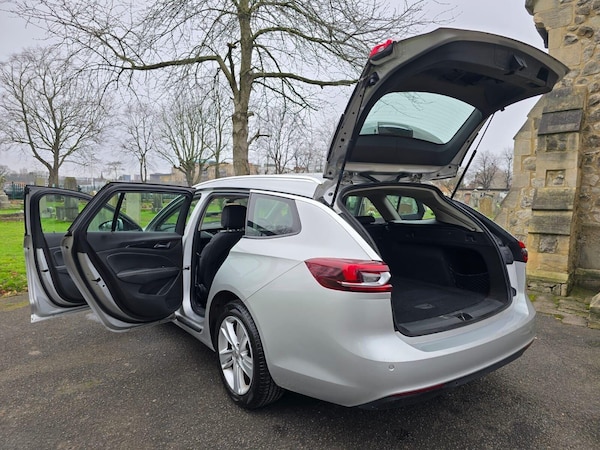 Used Vauxhall Insignia 2019 for sale - 75426282: Photo 10