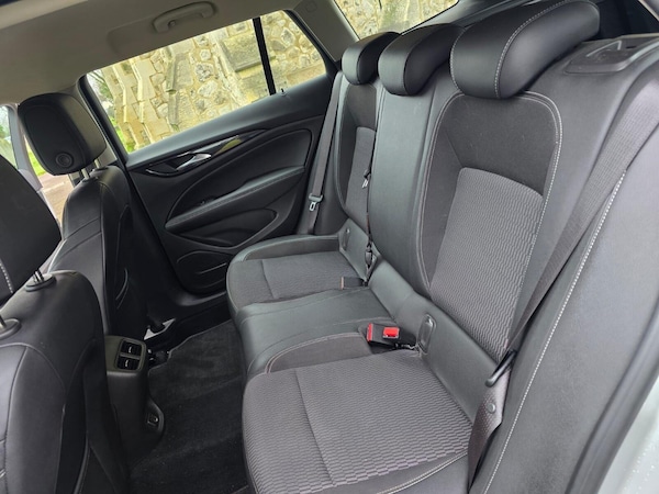 Used Vauxhall Insignia 2019 for sale - 75426282: Photo 29