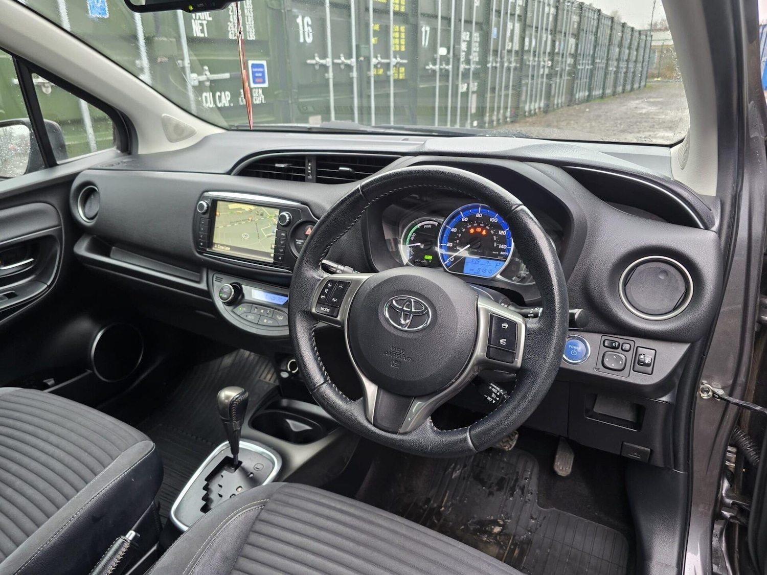 Used Toyota Yaris 2014 for sale - 77026418: Photo 20