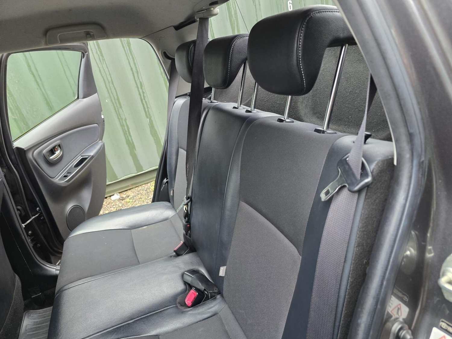 Used Toyota Yaris 2014 for sale - 77026418: Photo 21