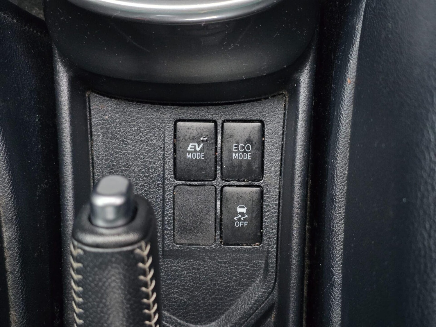 Used Toyota Yaris 2014 for sale - 77026418: Photo 24