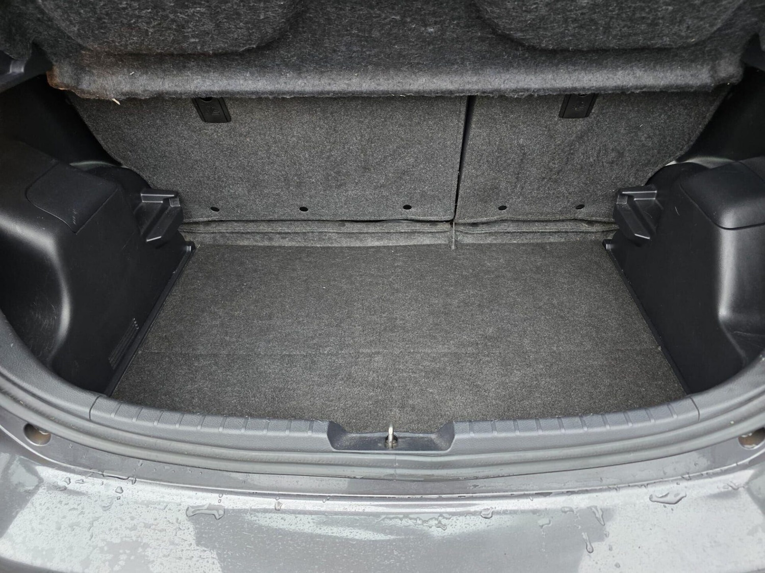 Used Toyota Yaris 2014 for sale - 77026418: Photo 33